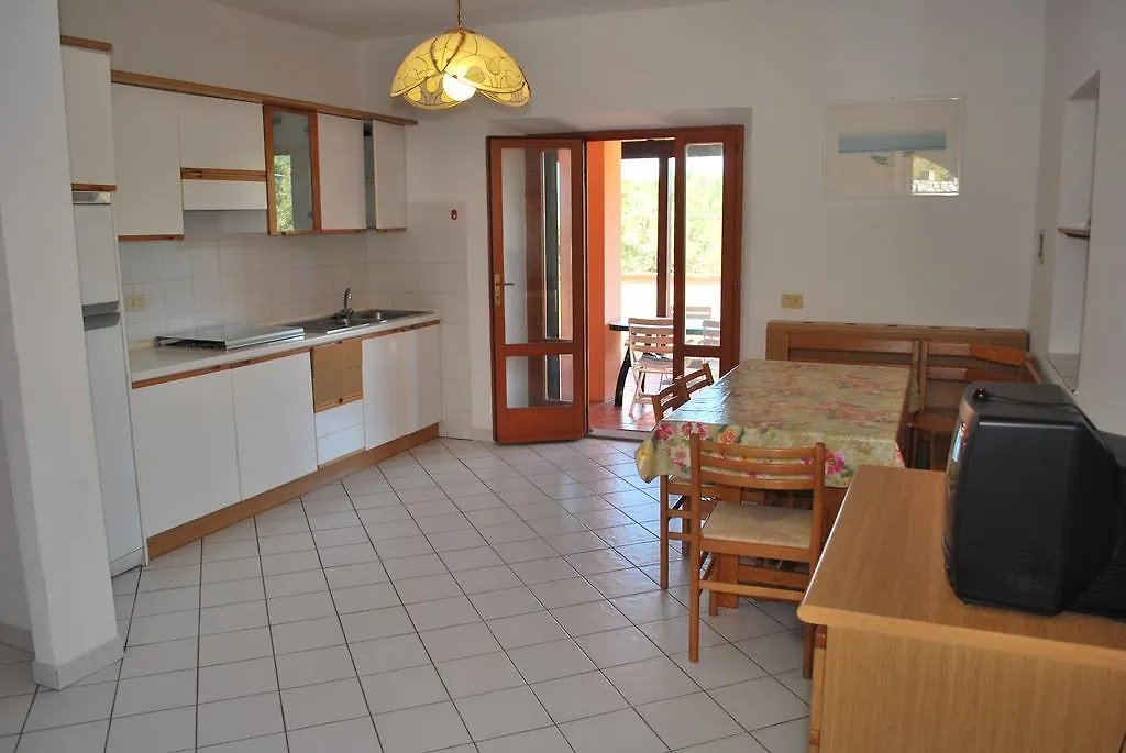 Casa Rosada - Piscina, Aria Condizionata, Terrazze E Posti Auto Apartment Marina di Campo